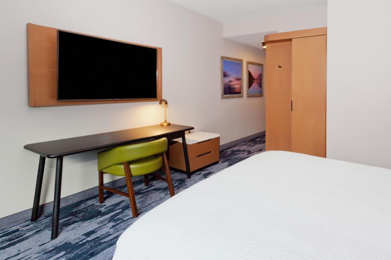 Fairfield Inn & Suites By Marriott Birmingham Colonnade Экстерьер фото
