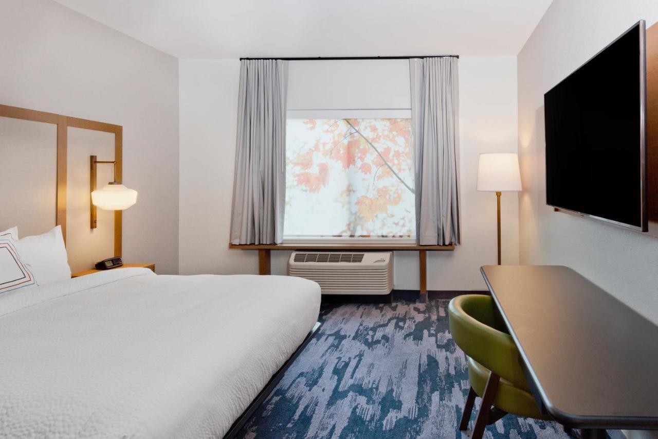 Fairfield Inn & Suites By Marriott Birmingham Colonnade Экстерьер фото