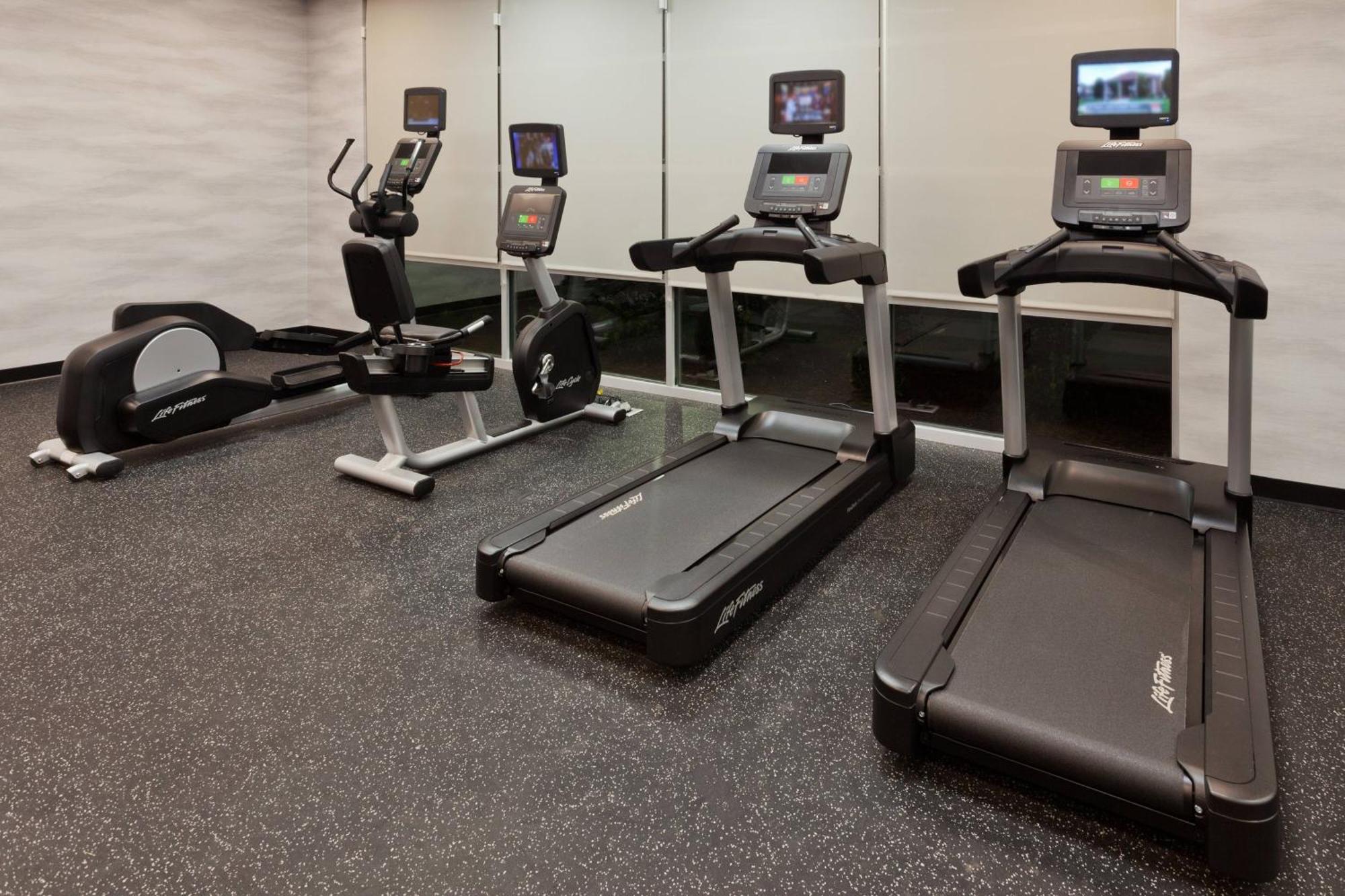 Fairfield Inn & Suites By Marriott Birmingham Colonnade Экстерьер фото