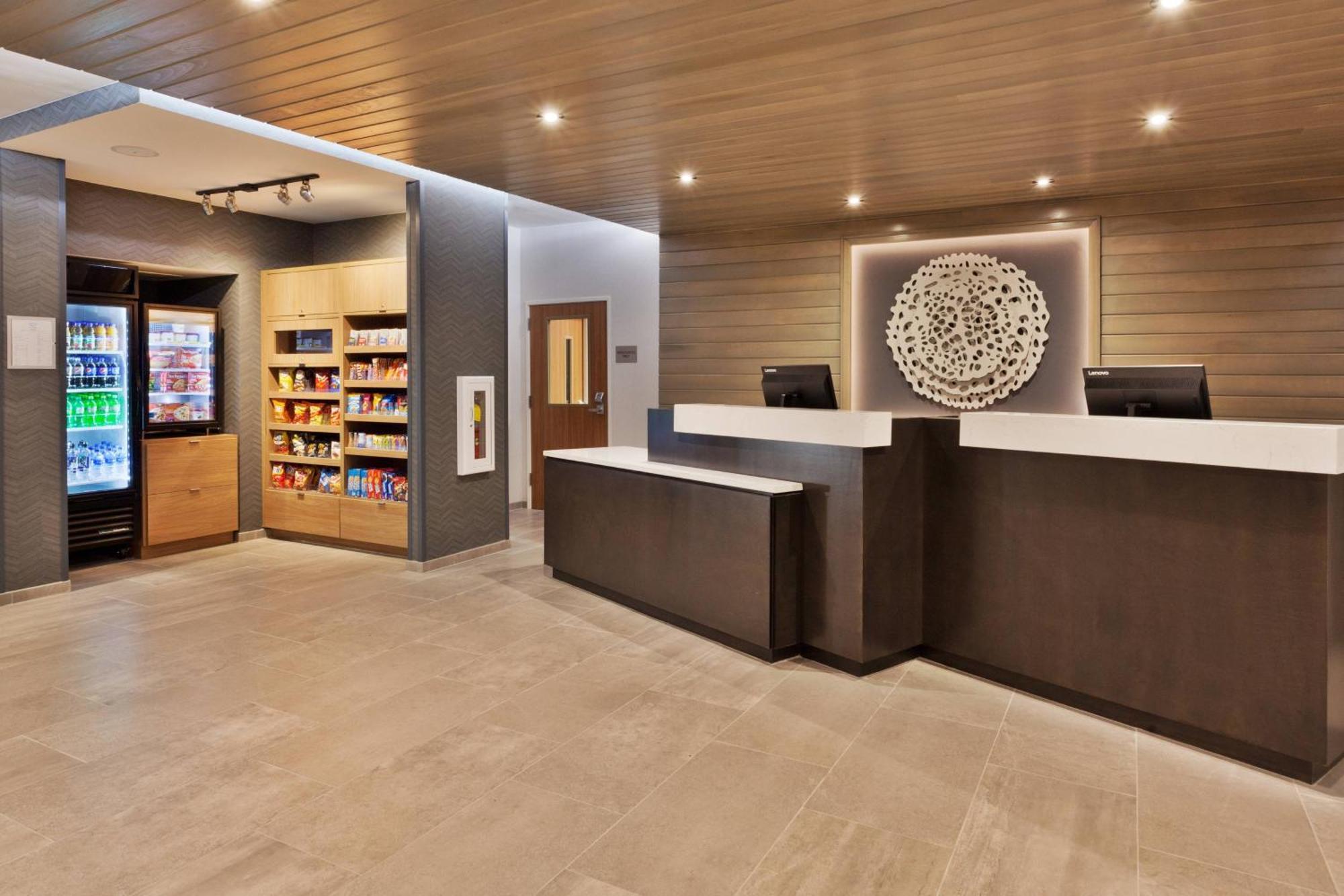 Fairfield Inn & Suites By Marriott Birmingham Colonnade Экстерьер фото